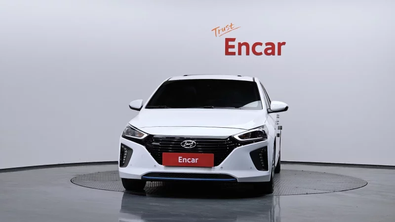 Hyundai Ioniq