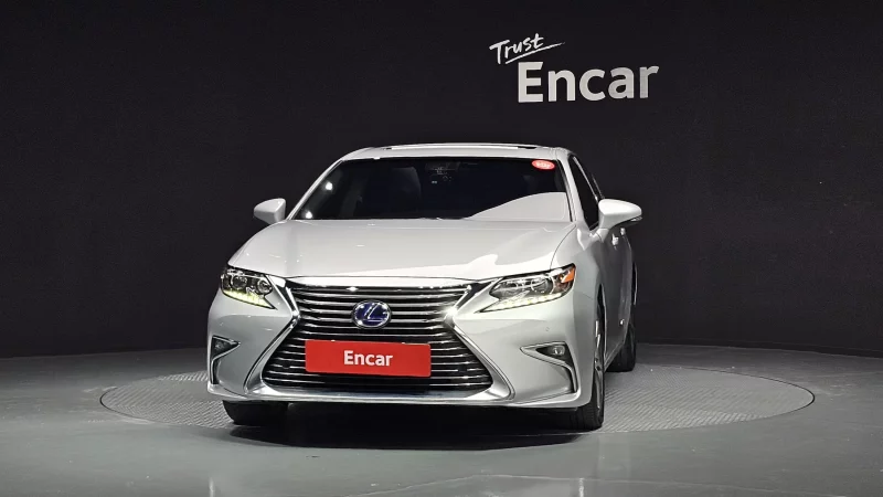 Lexus ES300h