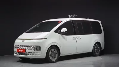 Hyundai Staria