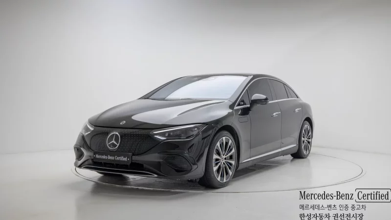 Mercedes-Benz EQE