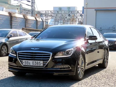 Hyundai Genesis