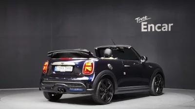 MINI Cooper Convertible