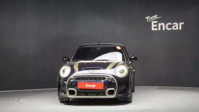 MINI Cooper Convertible