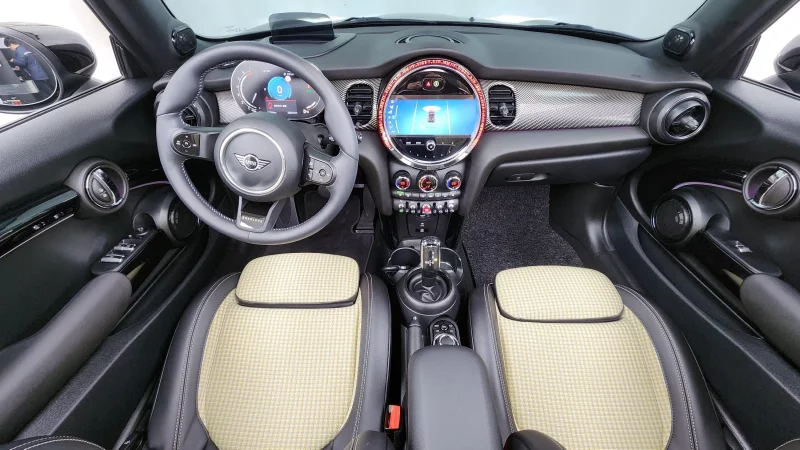 MINI Cooper Convertible