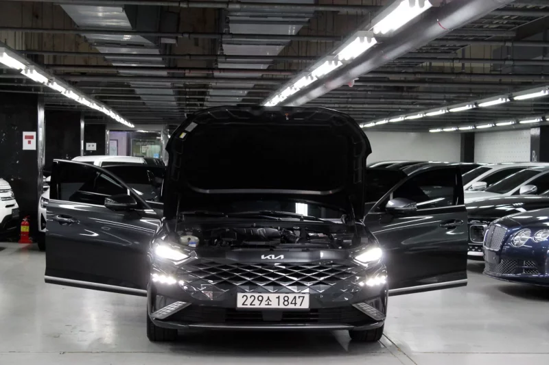 Kia K8