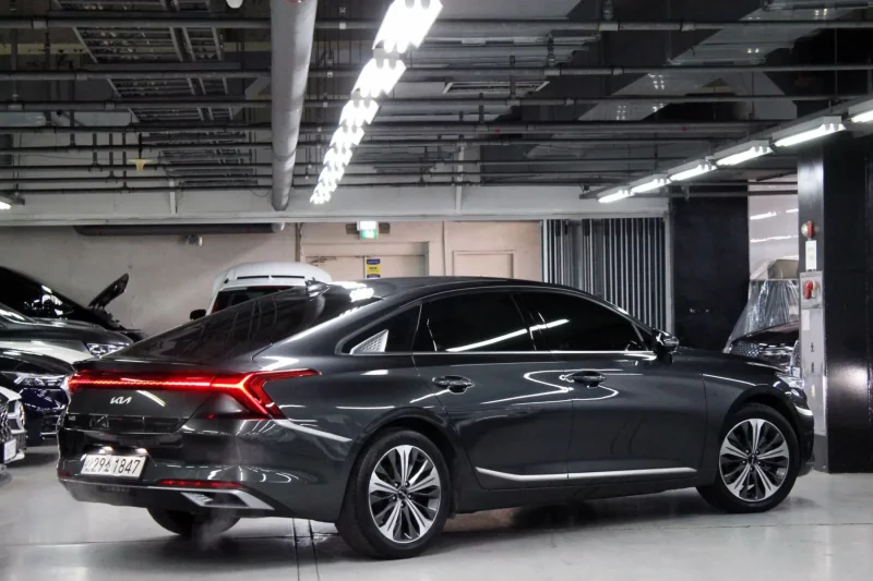 Kia K8