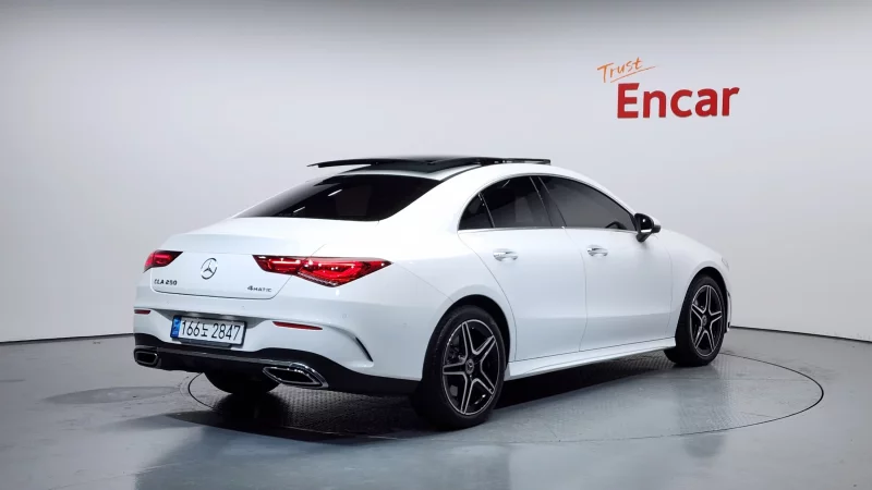 Mercedes-Benz CLA-Class