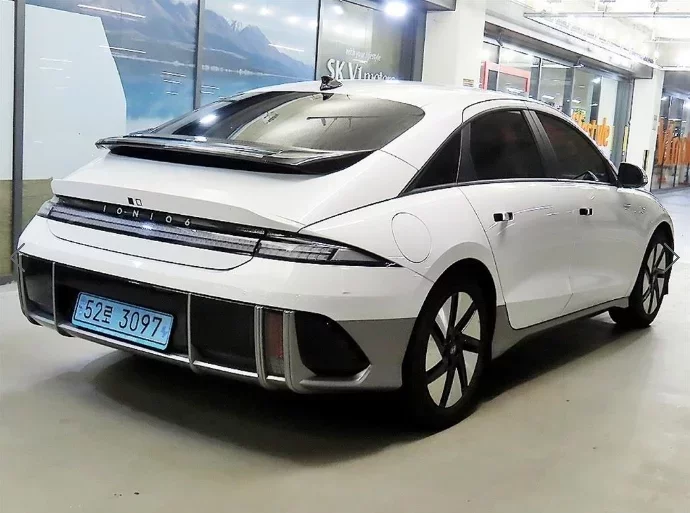 Hyundai Ioniq6