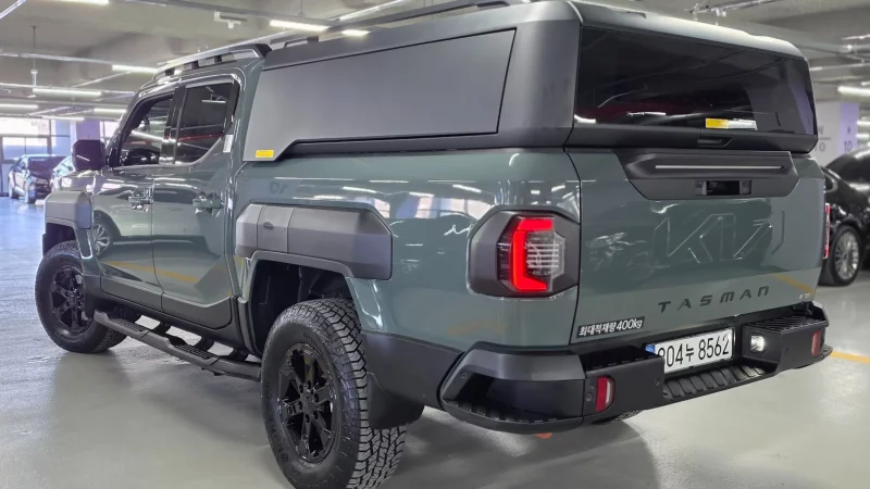 Kia Tasman