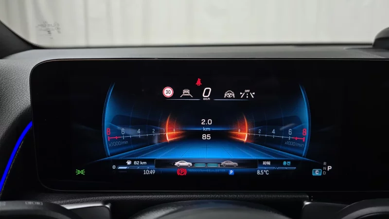 Mercedes-Benz GLB-Class