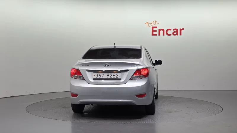 Hyundai Accent