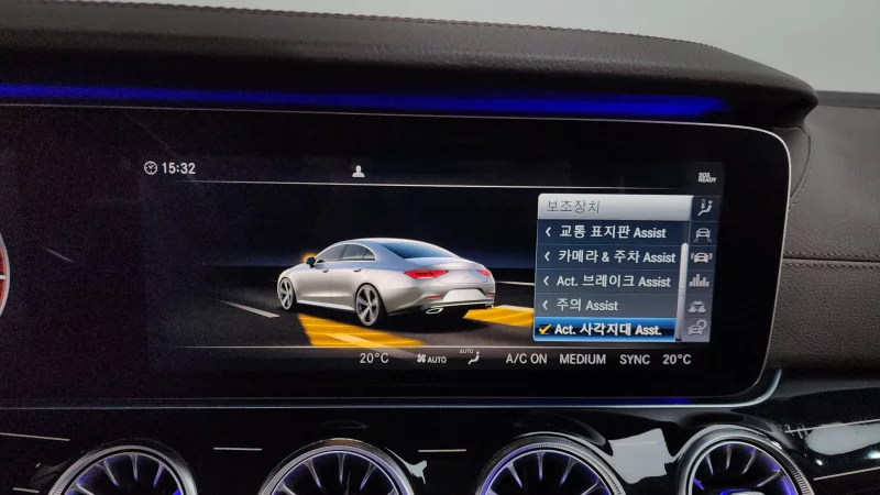 Mercedes-Benz CLS-Class