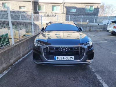 Audi Q8