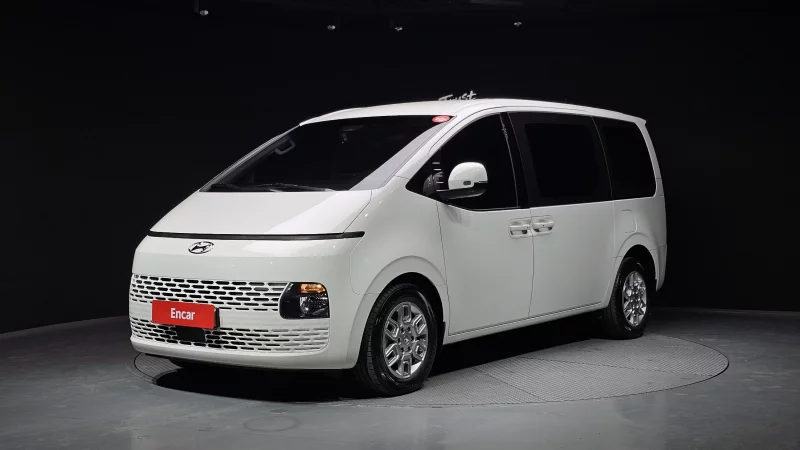 Hyundai Staria