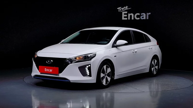 Hyundai Ioniq
