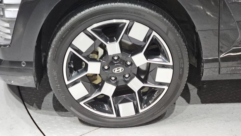 Hyundai Kona Electric