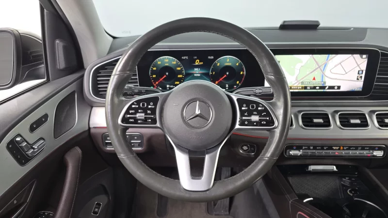Mercedes-Benz GLE-Class