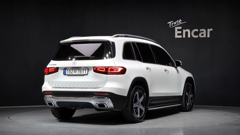 Mercedes-Benz GLB-Class