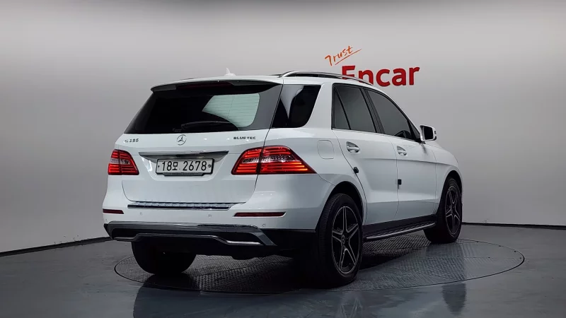 Mercedes-Benz M-class