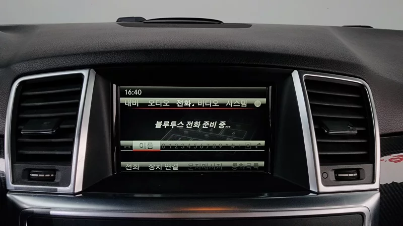 Mercedes-Benz M-class