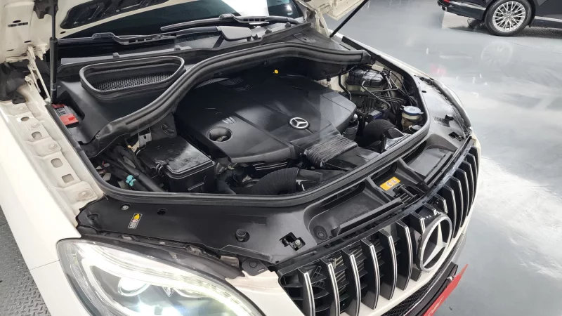 Mercedes-Benz M-class