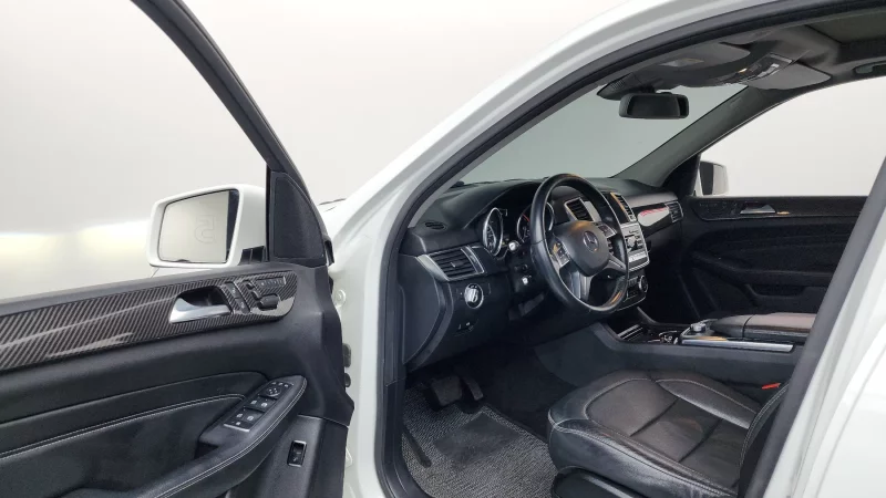 Mercedes-Benz M-class