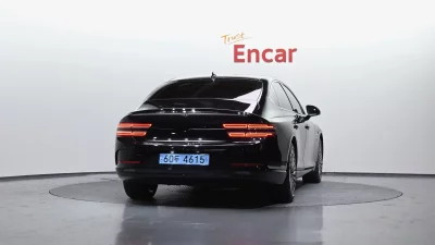 Genesis Electrified G80