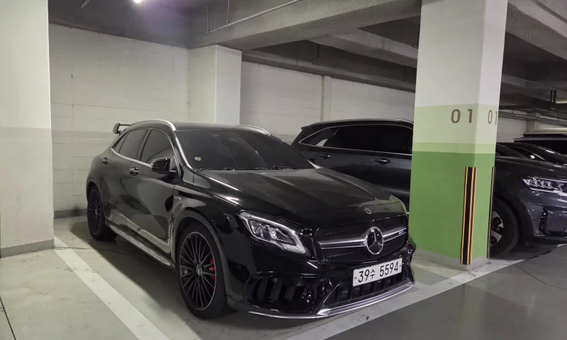 Mercedes-Benz GLA-Class