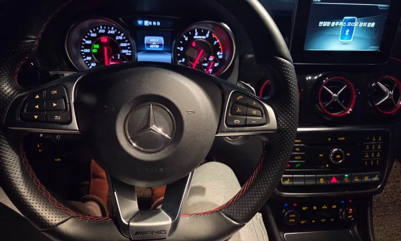 Mercedes-Benz GLA-Class