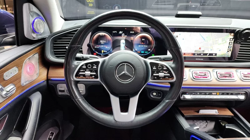 Mercedes-Benz GLE-Class