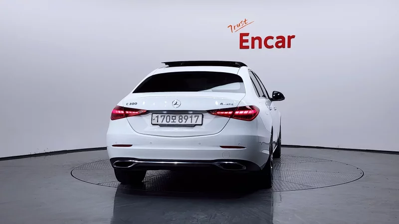 Mercedes-Benz C-Class