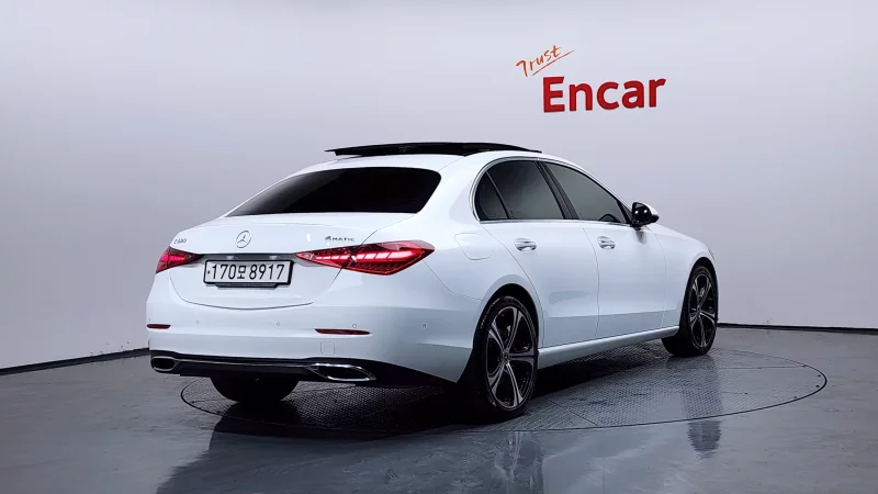 Mercedes-Benz C-Class