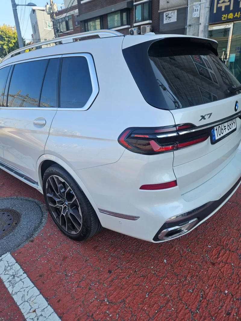 BMW X7