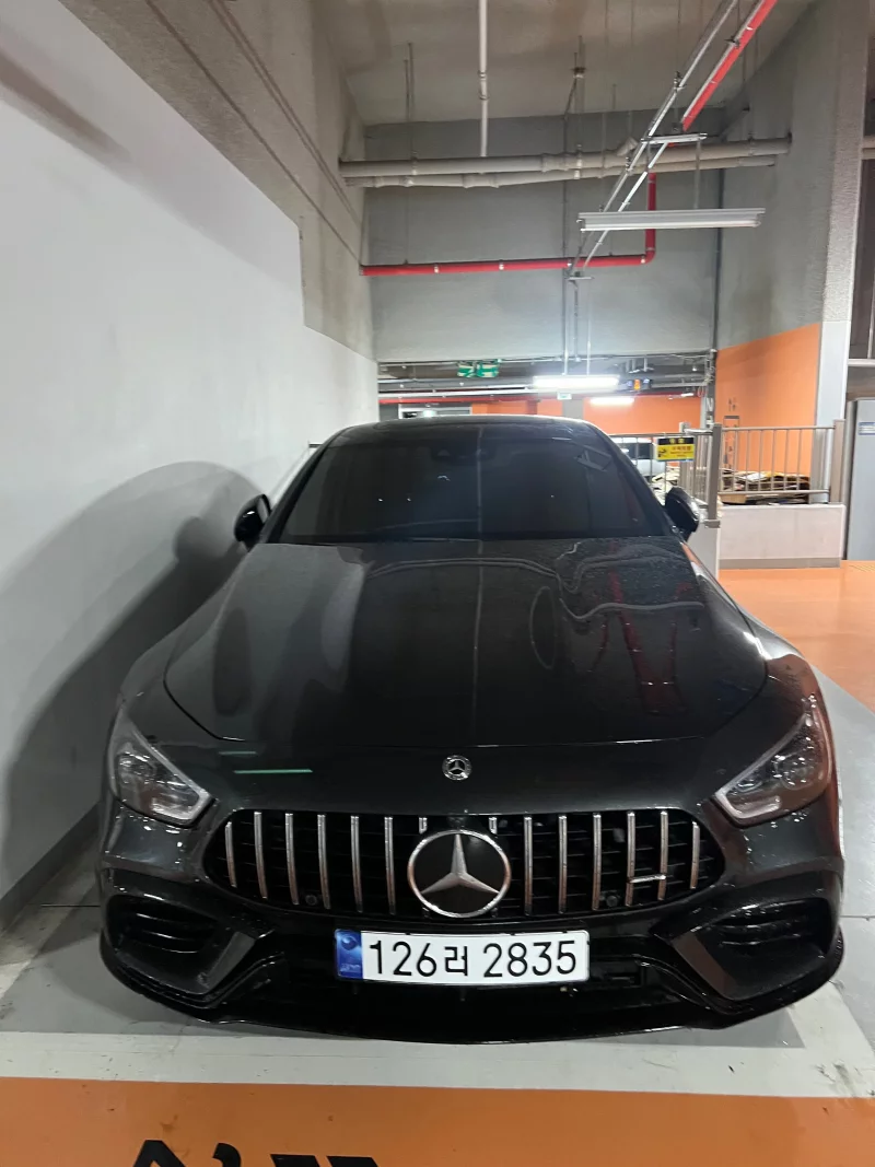 Mercedes-Benz AMG GT