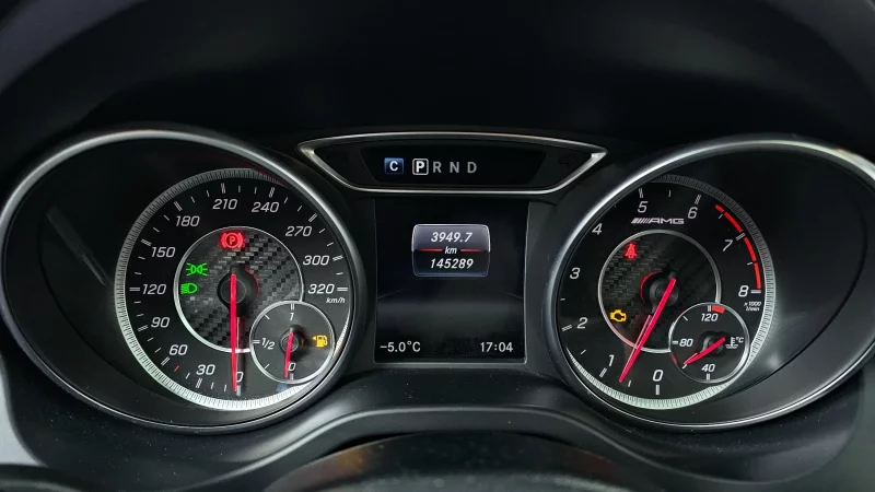 Mercedes-Benz GLA-Class