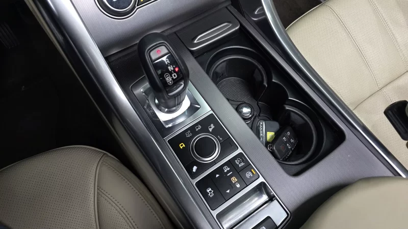 Land Rover RANGE ROVER SPORT