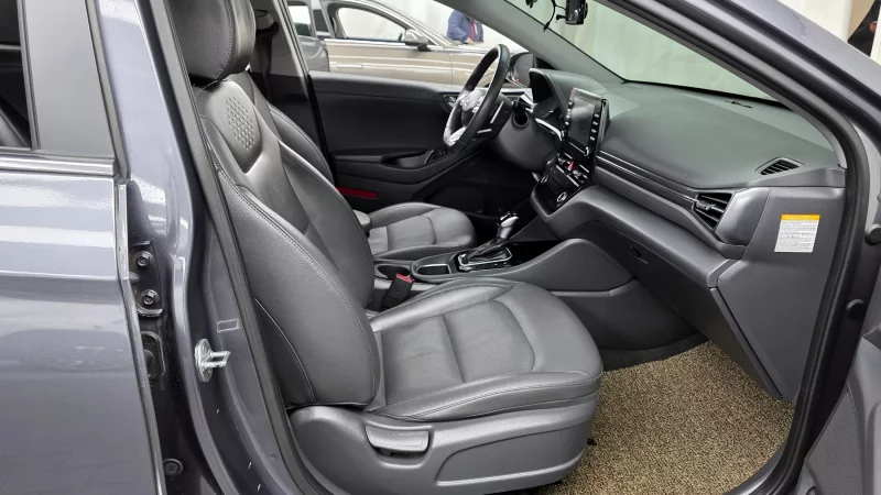 Hyundai Ioniq