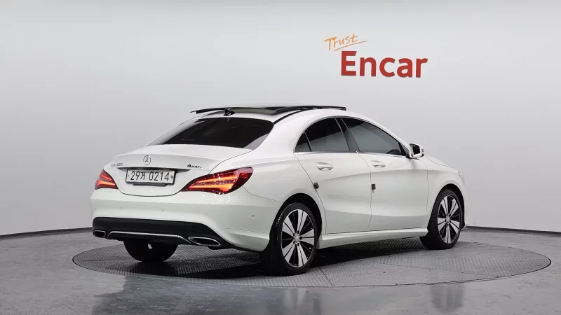 Mercedes-Benz CLA-Class