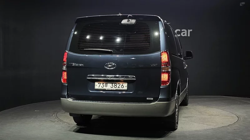 Hyundai Grand Starex