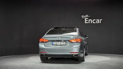 Hyundai Genesis