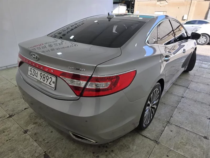 Hyundai Grandeur