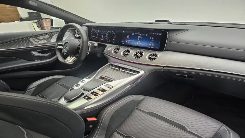 Mercedes-Benz AMG GT