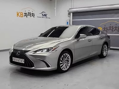 Lexus ES300h