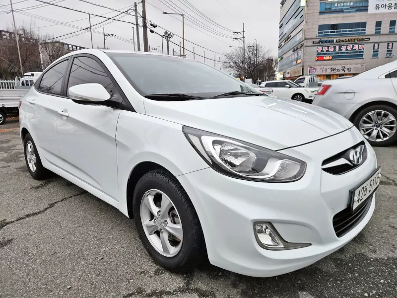 Hyundai Accent