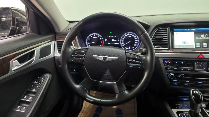 Hyundai Genesis