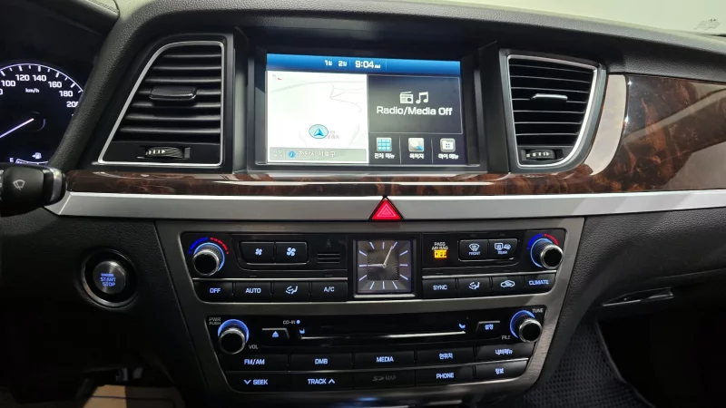 Hyundai Genesis