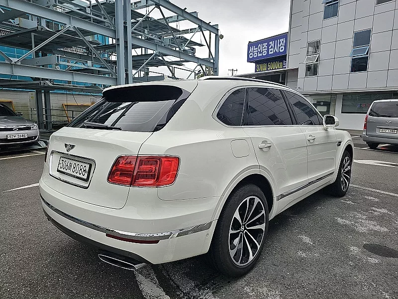 Bentley Bentayga