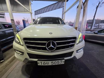 Mercedes-Benz M-class