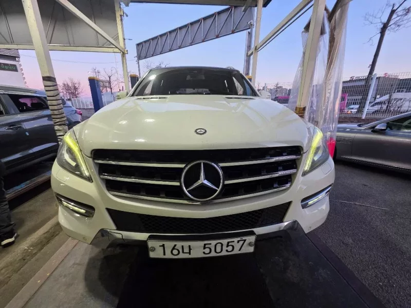 Mercedes-Benz M-class