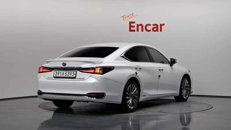 Lexus ES300h